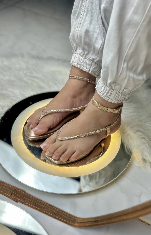 Rasteira Olívia Dourada