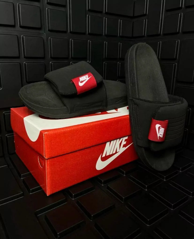 Chinelo Nike Offcourt Adjust Slide