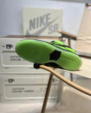 The Powerpuff Girls X Nike SB Dunk [Importado]