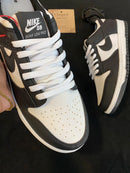 Dunk Low SB