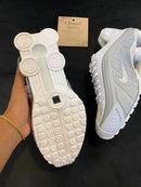 Nike Shox R4 (4 Molas)