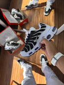 Air Max TN  - Promoção 3 pares por 399,00