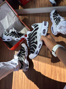 Air Max TN  - Promoção 3 pares por 399,00